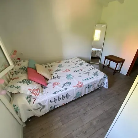 Haut De Independant Avec Piscine Sous Combles Apartment *